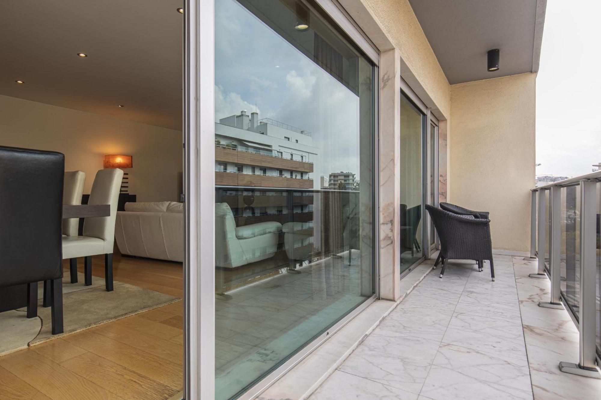 2 Bedroom Large apartment By Innkeeper Lissabon Buitenkant foto