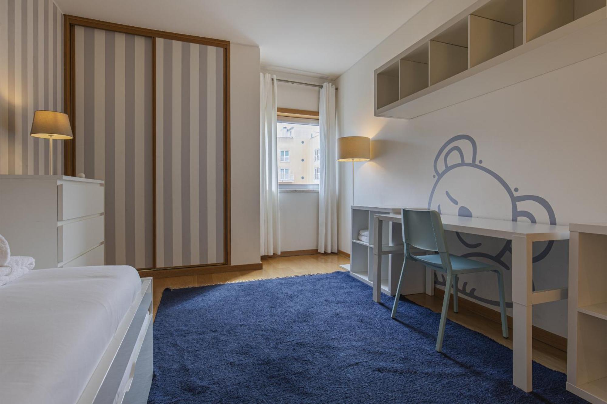 2 Bedroom Large apartment By Innkeeper Lissabon Buitenkant foto