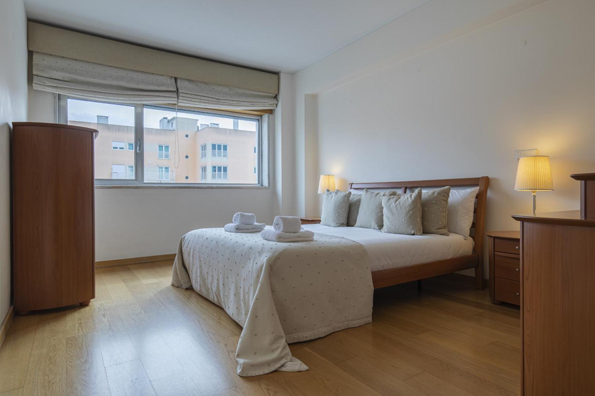 2 Bedroom Large apartment By Innkeeper Lissabon Buitenkant foto