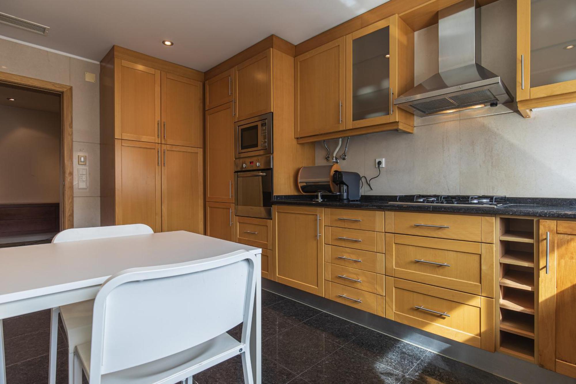 2 Bedroom Large apartment By Innkeeper Lissabon Buitenkant foto