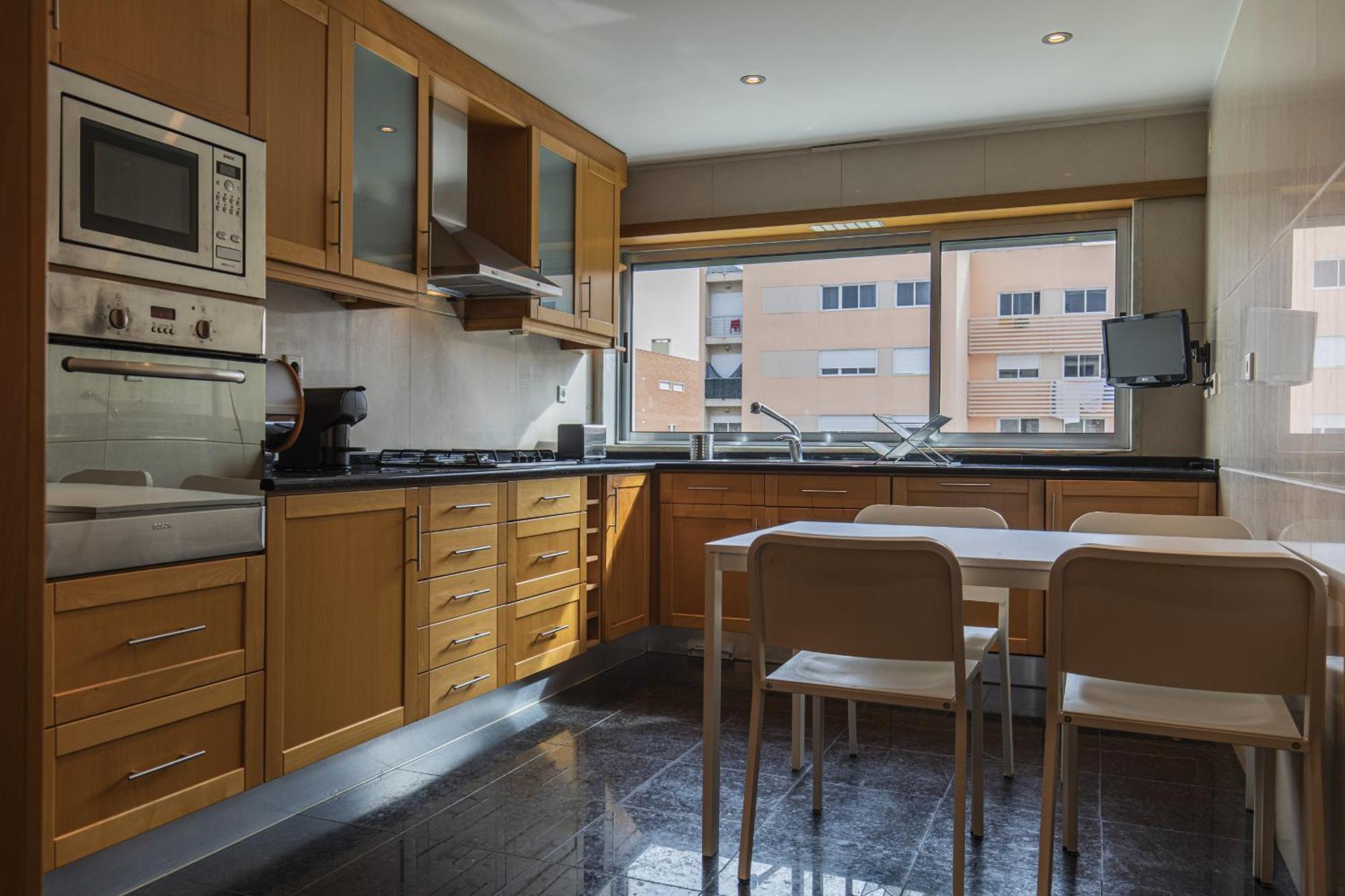 2 Bedroom Large apartment By Innkeeper Lissabon Buitenkant foto